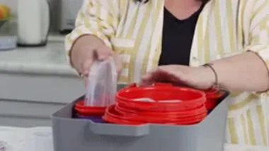 Stacking and storing plastic containers