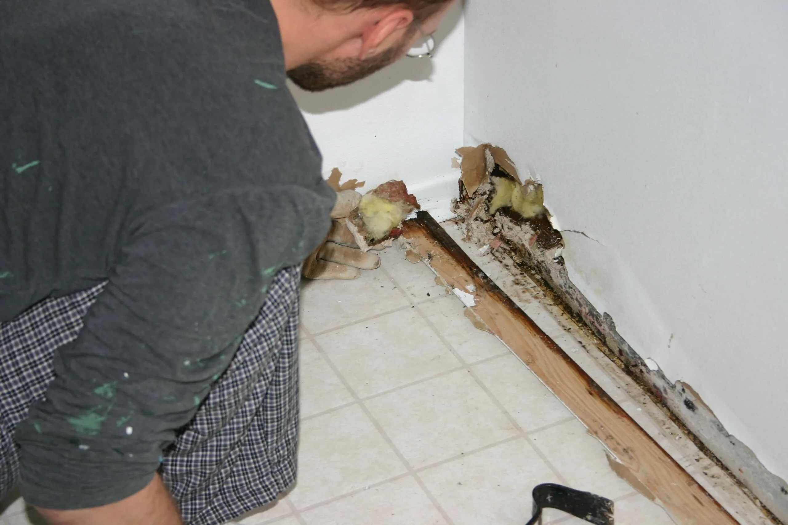 Damaged wall from a water leak