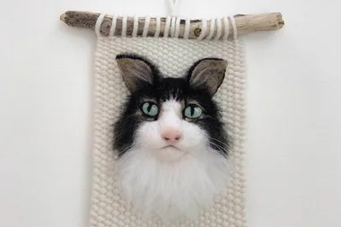 You can now buy a custom felted portrait of your pet online