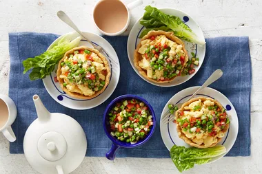 How to make scrambled egg and spiced salsa tartlets with easy chickpea pastry