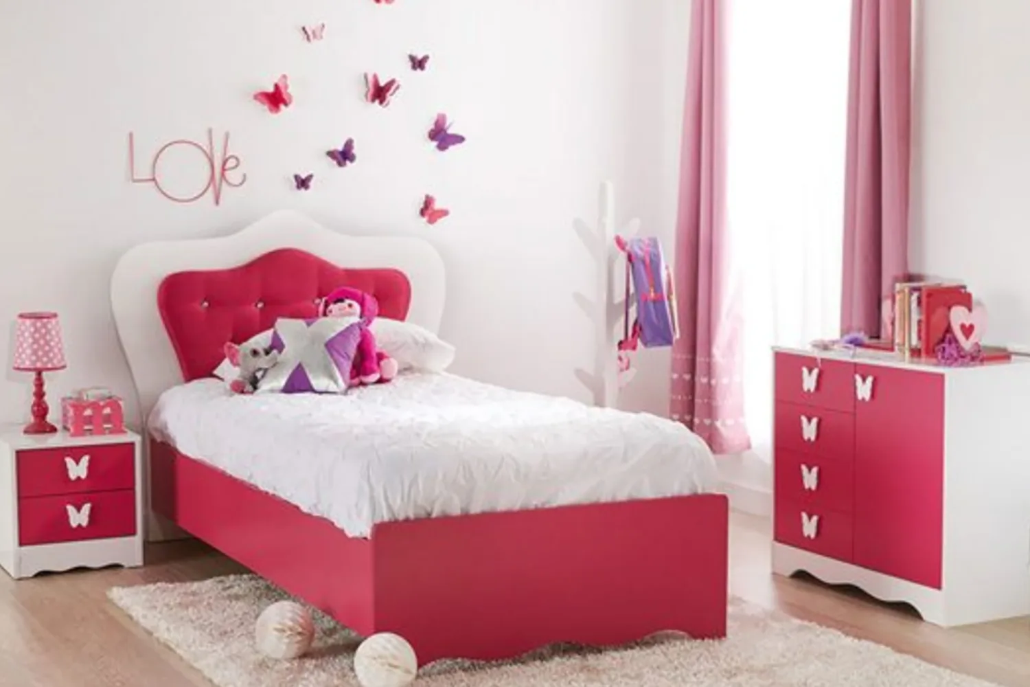 Fantastic Furniture princess girls room