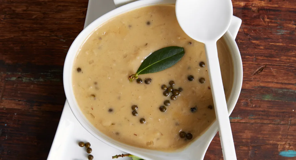 Peppercorn gravy - Better Homes & Gardens Australia