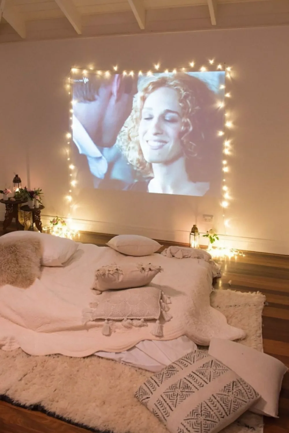 Arch-Zine teen girls room
