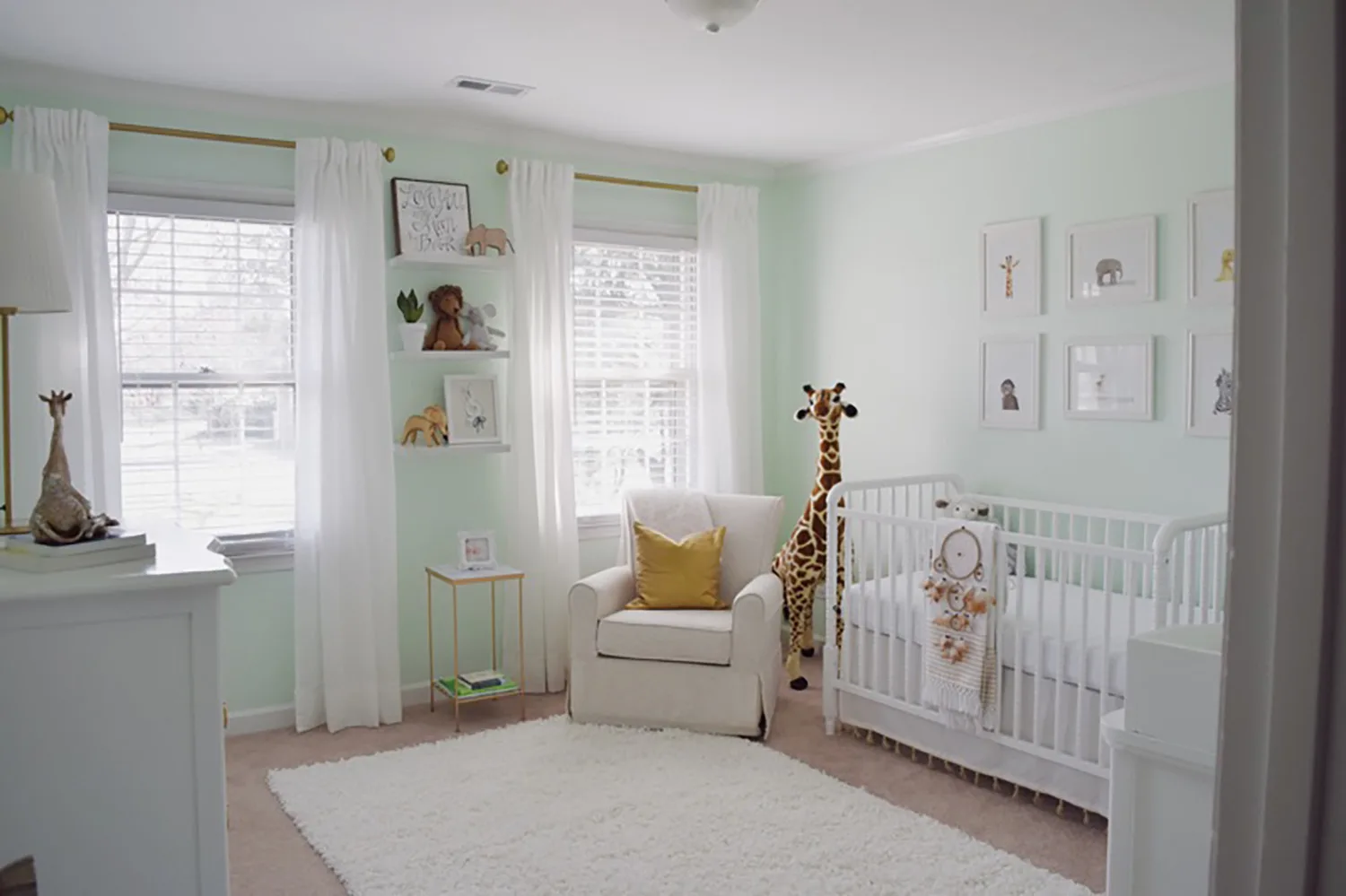 girls room mint green nursery