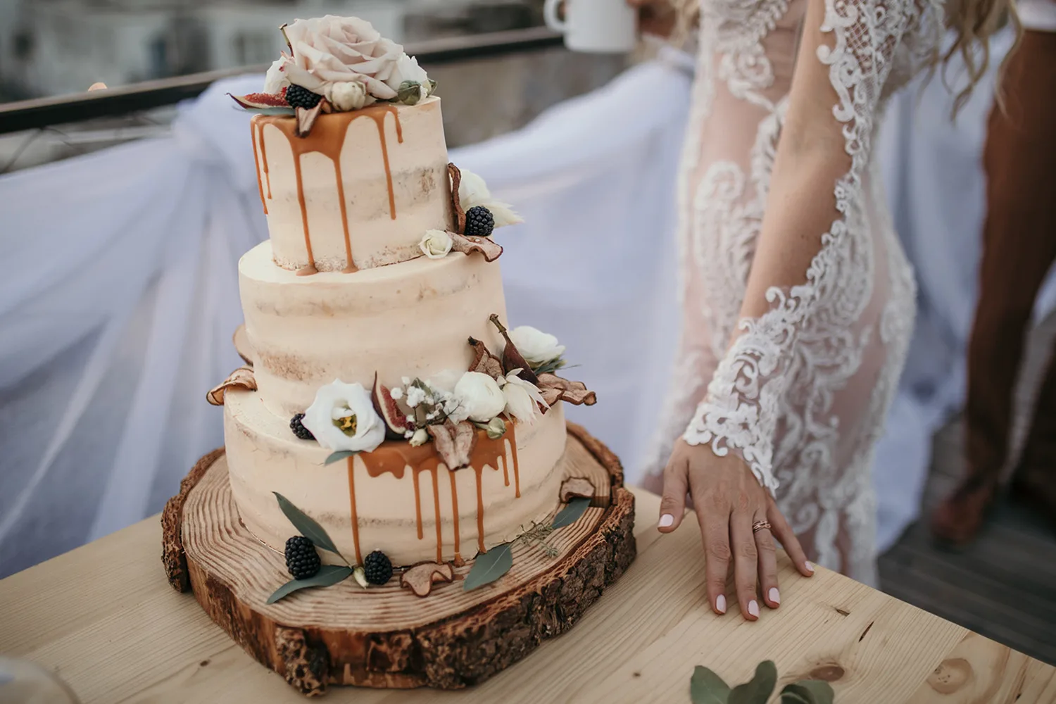 26 beautiful wedding cake ideas
