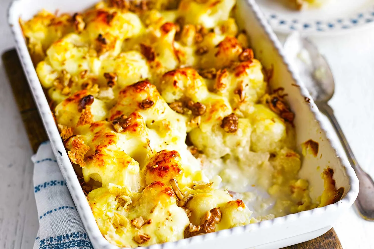 Baked cauliflower cheese with crispy breadcrumbs