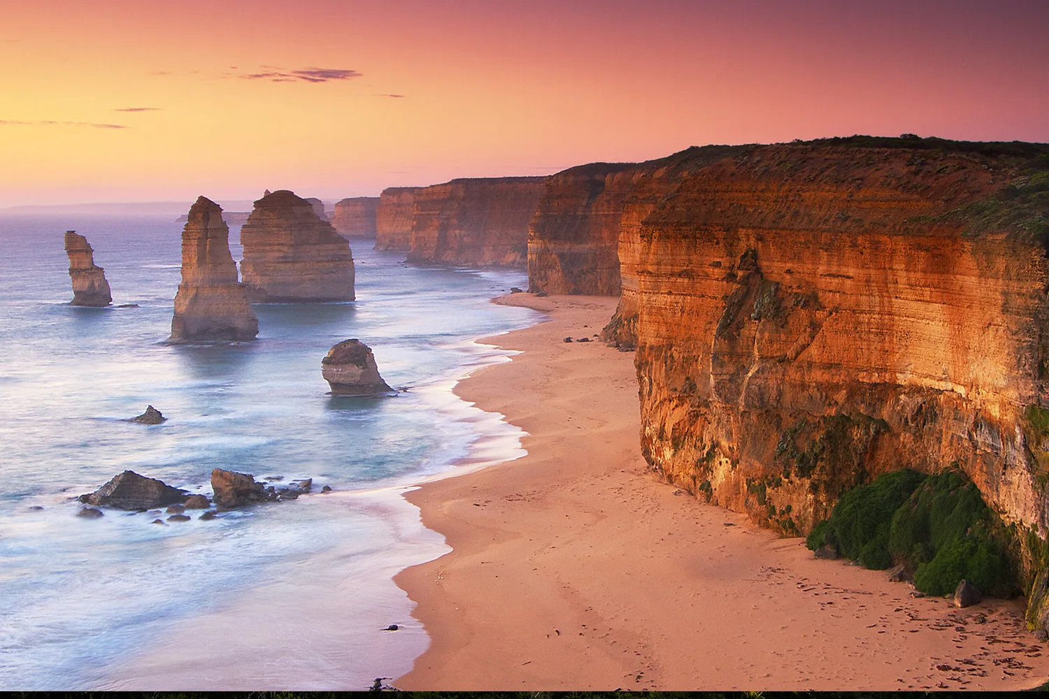 great ocean road 12 apostles victoria australia