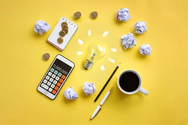 4 financial spring cleaning tips to complete before December