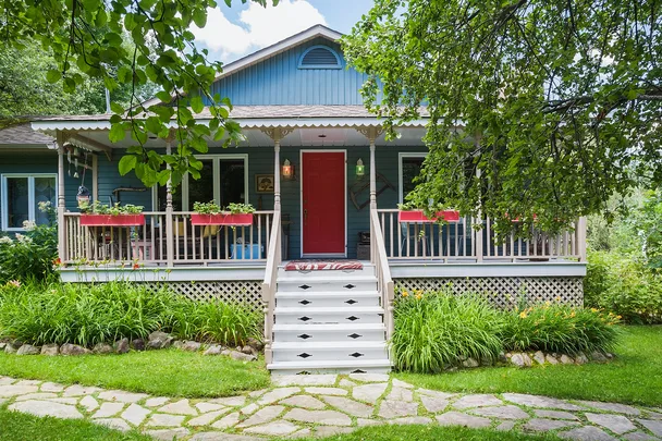 blue house