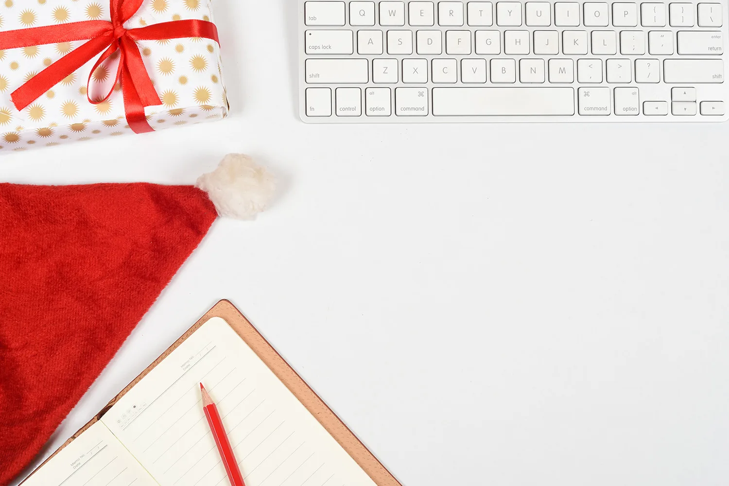 christmas keyboard and note book