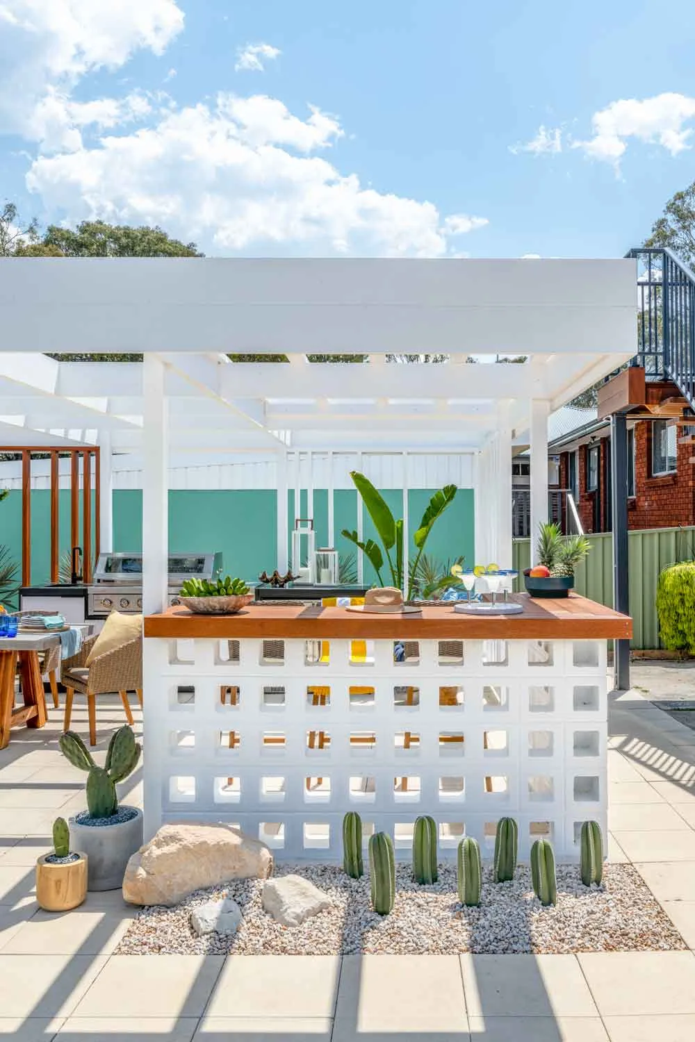 Breeze block outdoor bar