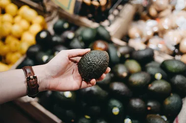 How to pick the perfect avocado from the grocer