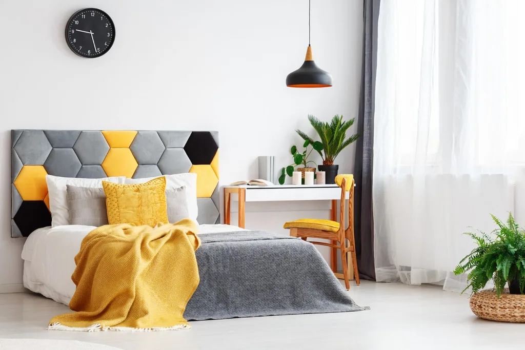 splash of yellow