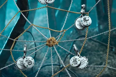 See the whole Pandora x Harry Potter collection here