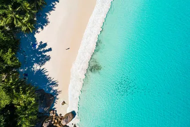 Qantas launches massive 12 Days of Christmas sale