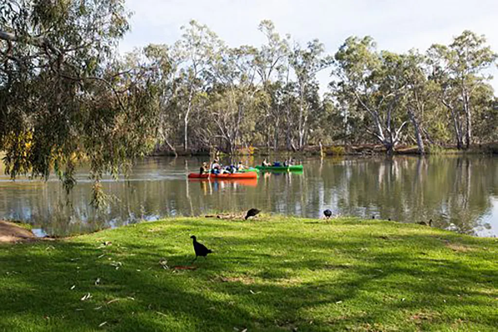 Lake Nagambie kayaking