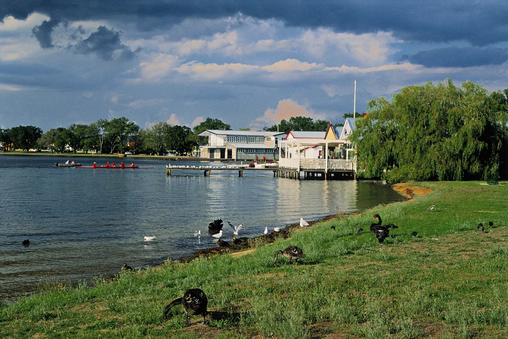 Lake Wendouree kayaking