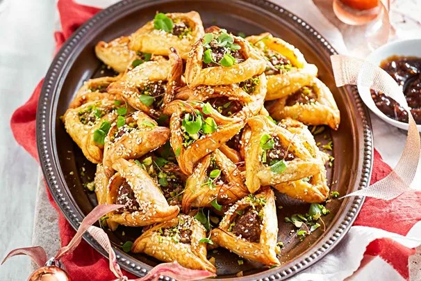 Christmas beef, fig and pistachio sausage rolls