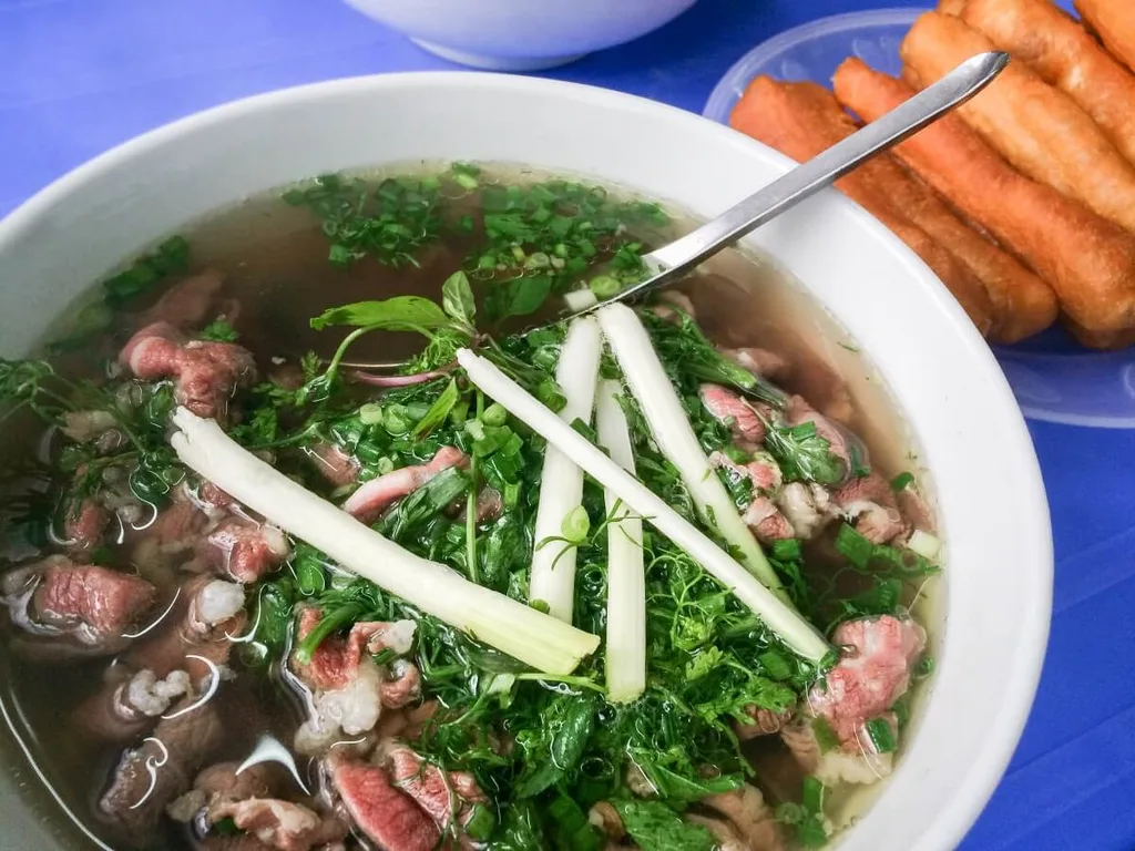 A bowl of Pho beef noddle soup
