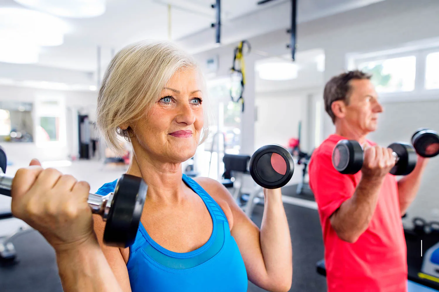 woman lifting weights