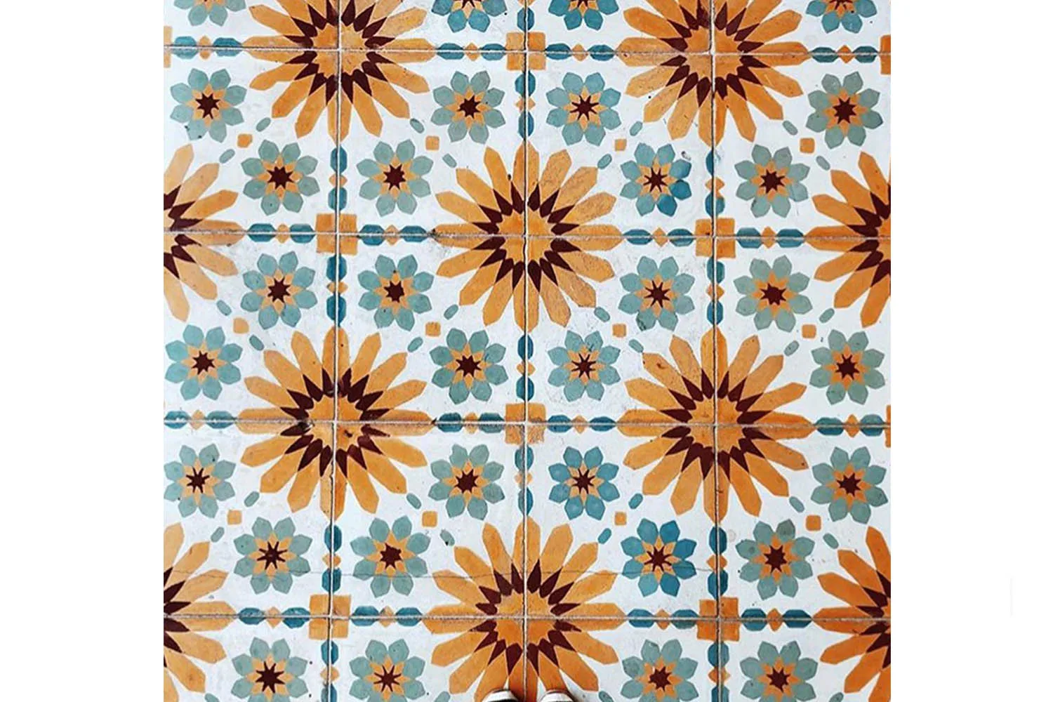 sunflower tiled floor