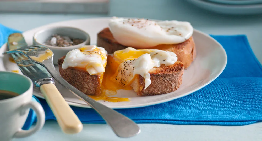 Perfect poached eggs - Better Homes & Gardens Australia