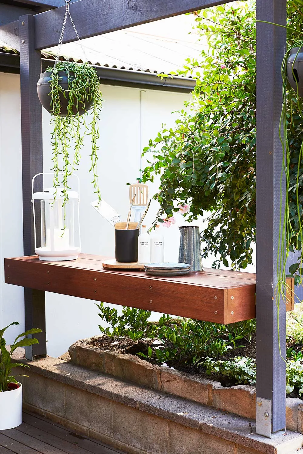Outdoor bar