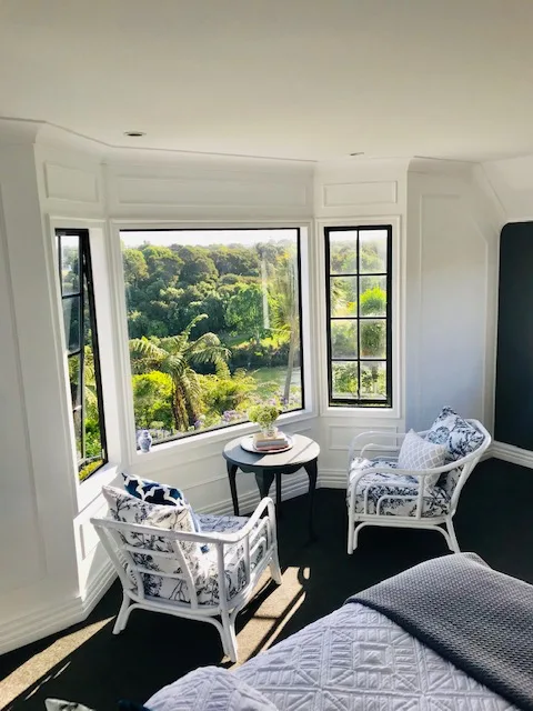 Hamptons chair makeover