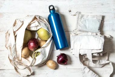 5 easy ways to go plastic-free