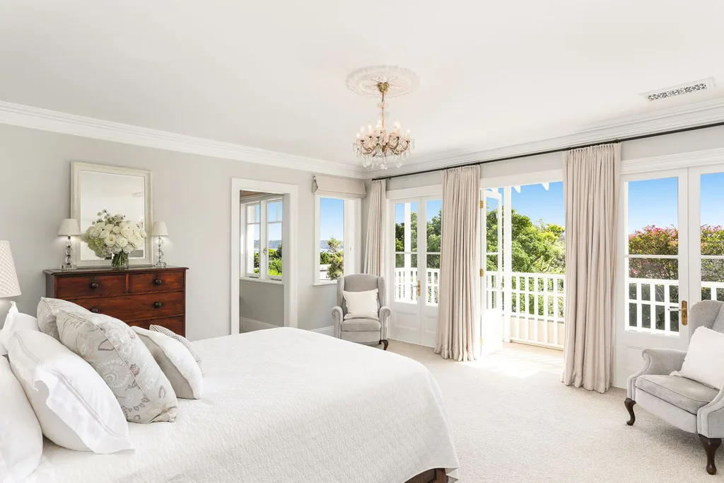 Jackie O bedroom