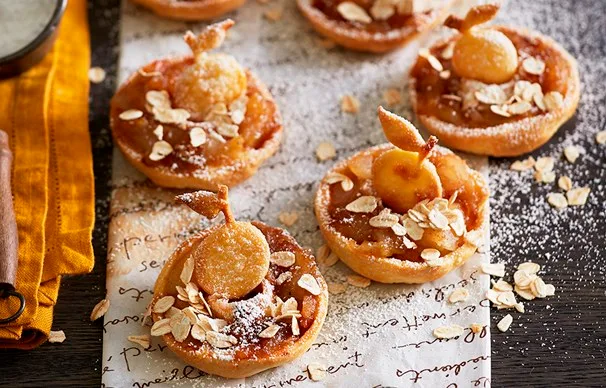 Apple tarts