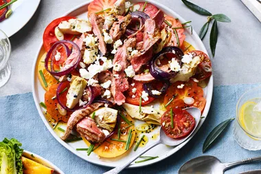 Barbecued bavette steak and tomato salad