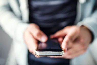 How to clean your phone correctly