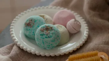 How to make your own bath bombs
