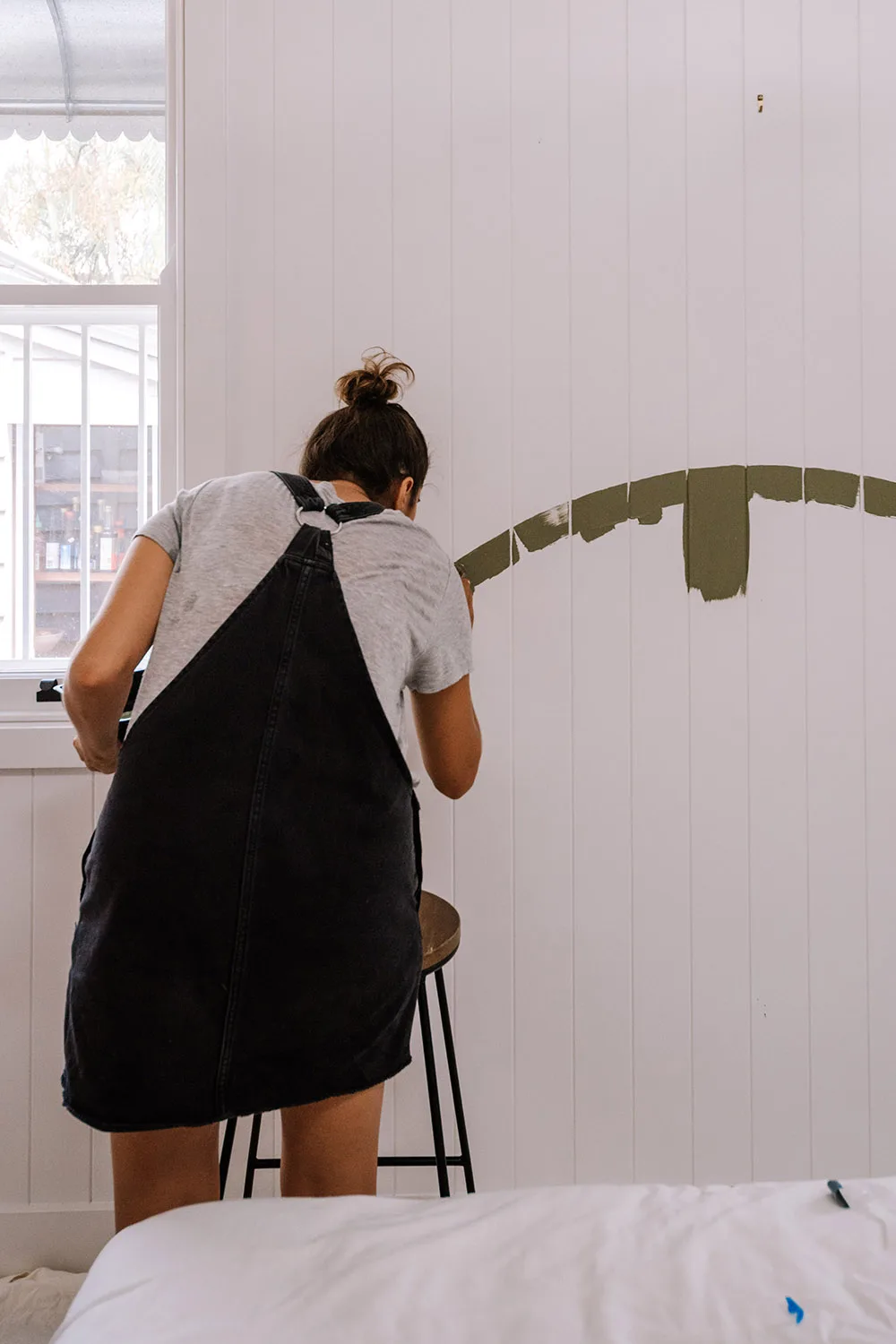 painting arch on wall