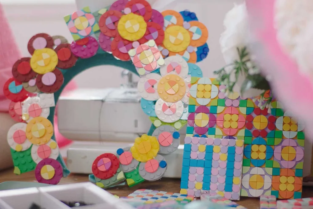 Lego Dots