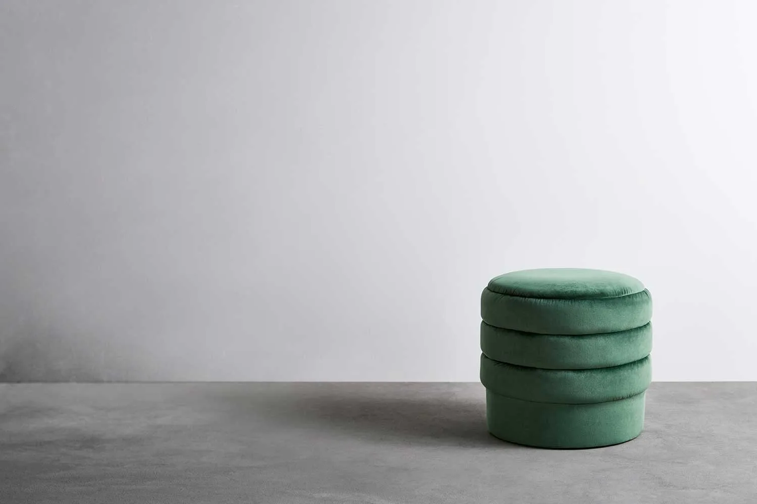 Ribbed ottoman