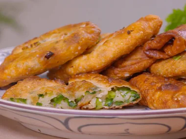 Spring onion pancakes