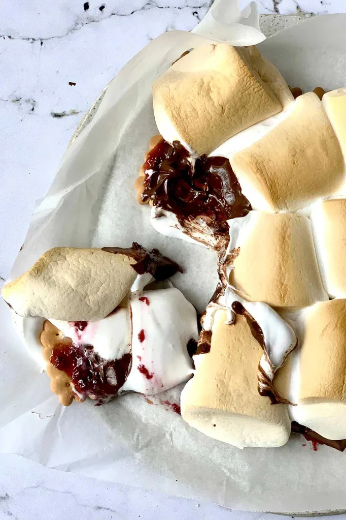 Air fryer S'mores