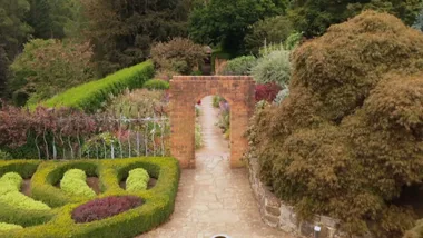 Graham visits Cloudehill Gardens