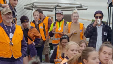 Johanna meets local legends BlazeAid