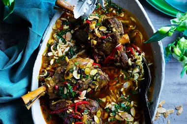 Lamb shanks with almonds, capsicums and homemade noodles