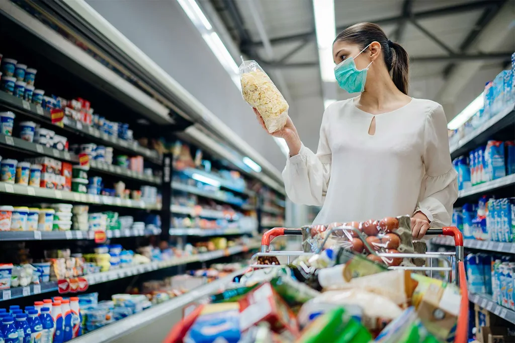 Woman shopping with face mask