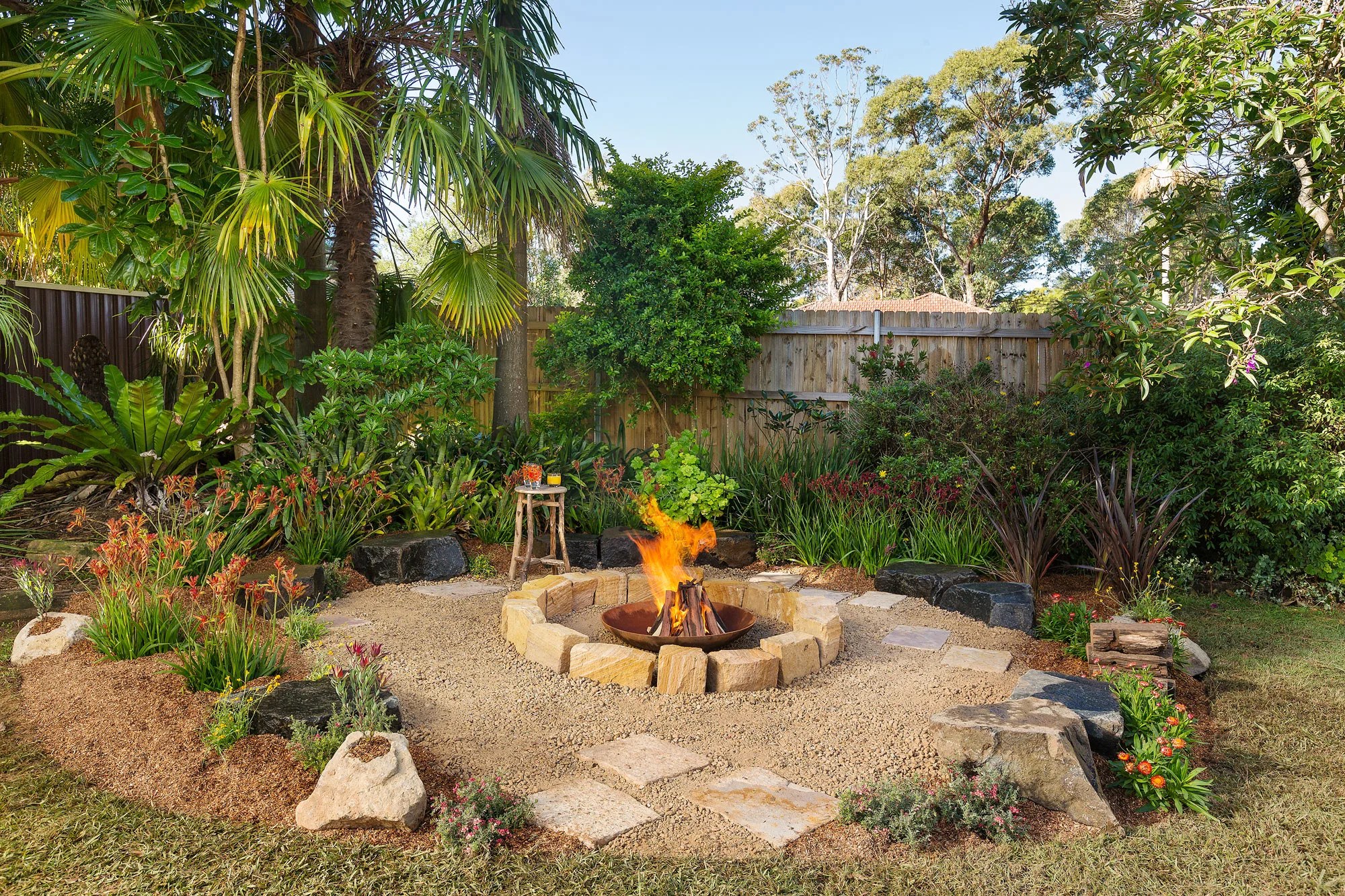 How to build a DIY fire pit in your backyard