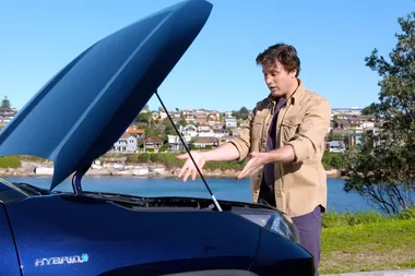 The difference between a hybrid and electric car