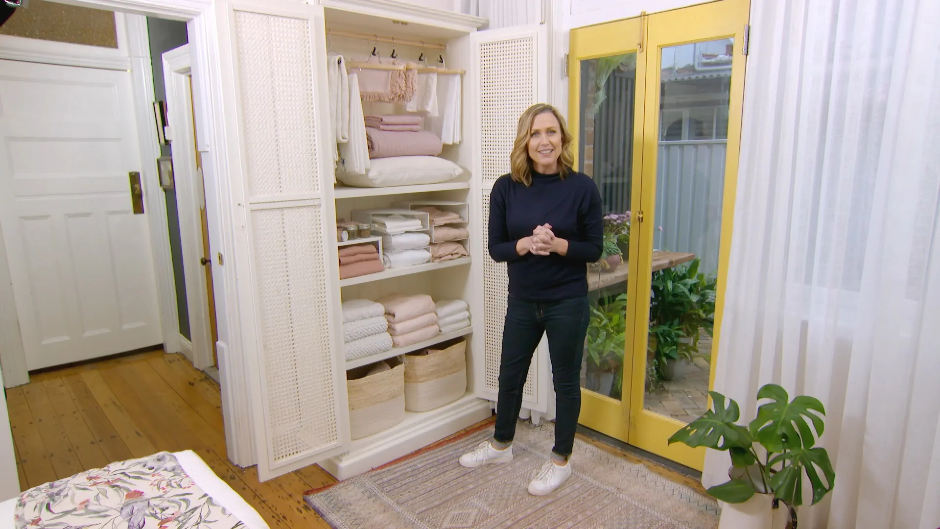 Tara shows you how to organise your linen cupboard