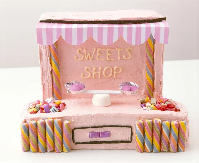 Australian Women's Weekly Sweets shop cake