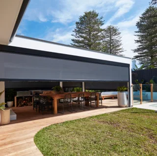 Luxaflex&reg; Evo MagnaTrack Awnings