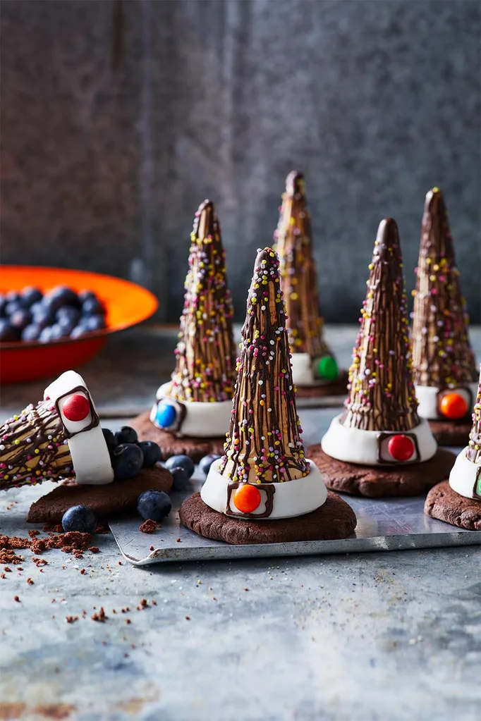 Halloween witches hat cookies
