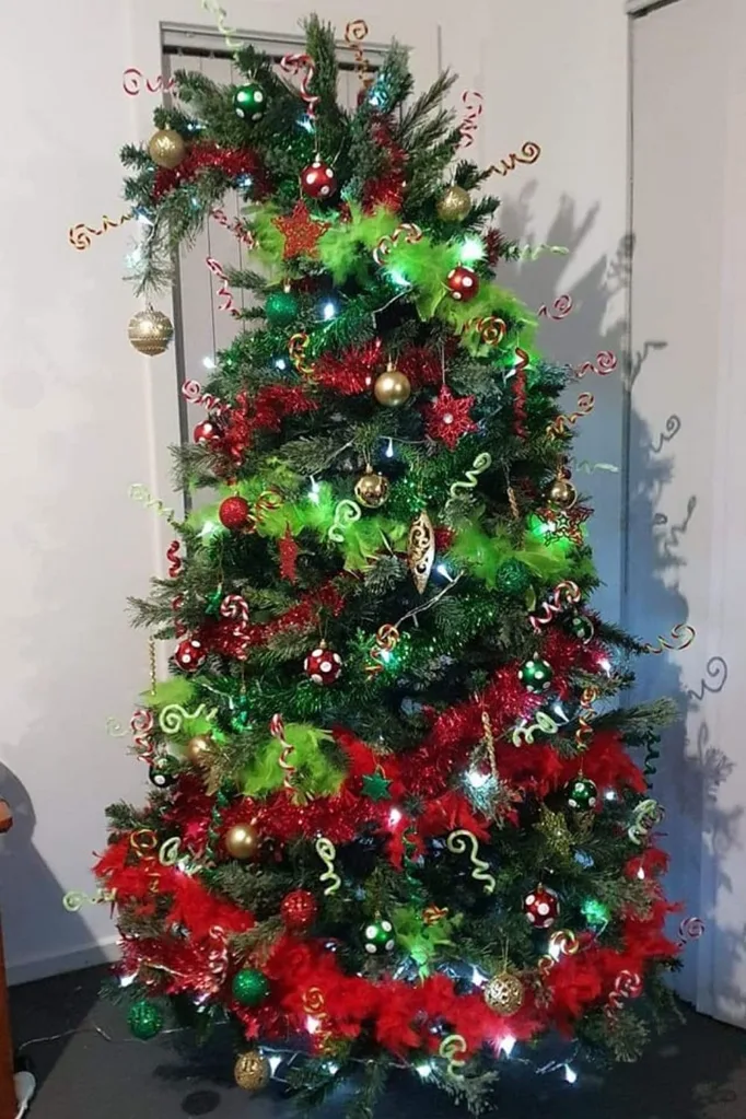 curved tree